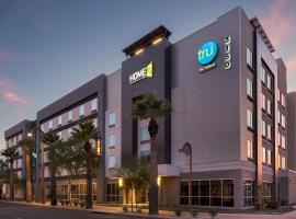 Home2 Suites By Hilton Phoenix Midtown，位于凤凰城的酒店