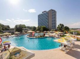 Hotel AquaPark Balada Saturn - ULTRA ALL INCLUSIVE，位于萨图恩的酒店