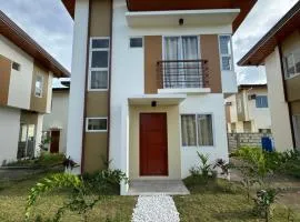 Velmiro Greens dauis Panglao - 3 bedroom apartment unit P1112
