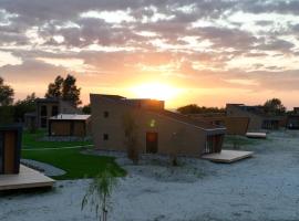 3 Bedroom Pet Friendly Home In Hindeloopen，位于欣德洛彭的酒店