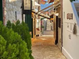 斯达克伊亚尼酒店