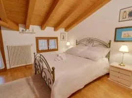 Katja's Flower Valley - 90m2 Apartment