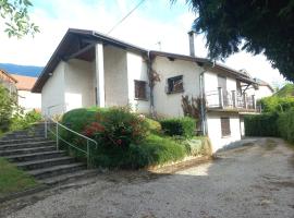 l'appartement village，位于Saint-Martin-d'Uriage的酒店