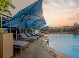 The Pelican Hotel Cantonments Accra，位于阿克拉的酒店