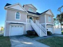 Big Waterfront House with Amazing View and Swim Deck home