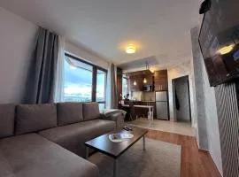 Host2U Belvedere Apartment - Ski in - out - FREE Parking