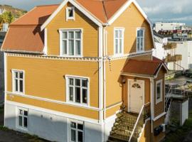 Harstad city studio apartment A，位于哈尔斯塔的酒店