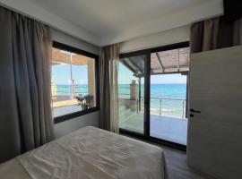 Villa Maria - Mola Suites，位于卡桑德里亚的酒店