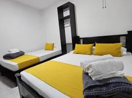 Zavara Hostal - Pueblo Tapao, 321-609-4407