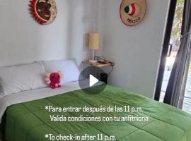 Hostal Casa Amarilla Tecámac，位于Santa Cruz Tecamac的旅馆