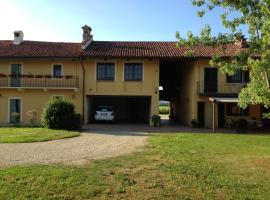 Quattro Gatti，位于Airasca的酒店