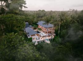 Suara Alam Ubud Villa by Ini Vie Hospitality，位于乌布的酒店