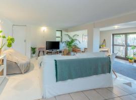 Spacious Ocean & Nature Escape，位于斯卡伯勒的酒店