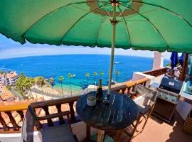 Stylish Condo W Ocean Views, Grill & Golf Cart