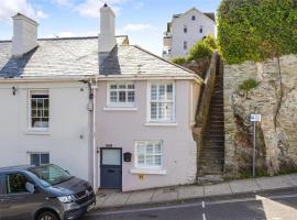 Ringmore Cottage - Salcombe - View over estuary，位于索尔科姆的酒店