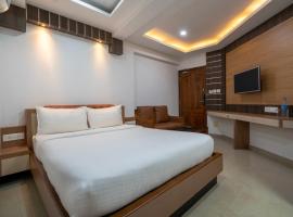 Hotel Staymax Trend，位于坎努尔的酒店