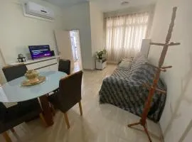 Melhor localização do centro, portaria 24h, espaçoso, até 4 pessoas