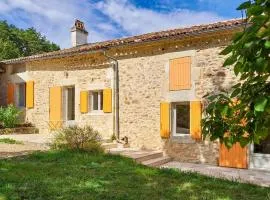 2 Bedroom Gorgeous Home In Grassac