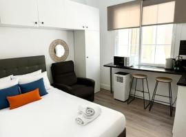 Stylish City Centre Studio - Grand Central House，位于直布罗陀的酒店