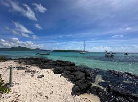 Marine House Pointe d'Esny，位于蓝海湾的酒店
