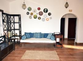 Casa Terrazzo,2bhk apartment in Sucorro-Porvorim，位于Pilerne的酒店