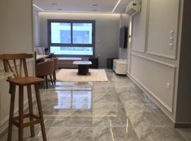 Luxury Furnished Condo in Egypt，位于开罗的酒店