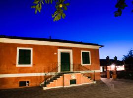 Villa Maddalena - Cerrolungo，位于Isola的乡间豪华旅馆