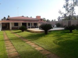 Casa dos Maias，位于瓦伦萨的酒店