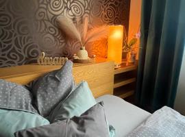 Apartm&aacute;n SUZANNE，位于班斯卡-比斯特里察的高尔夫酒店