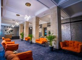 Hotel TURRIS，位于Turnu Măgurele的带停车场的酒店