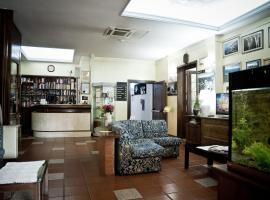 阿尔图酒店，位于伊格莱西亚斯的酒店