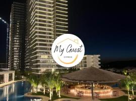 Grand Sapphire Apartments by MyGuest Cyprus，位于阿伊奥斯耶奥里奥斯的酒店