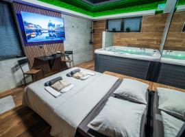 Wellness & Penzion, Laudom，位于Frýdek-Místek的酒店