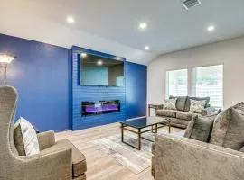 2 Mi to Palms Marina Family Home with Fenced Yard!