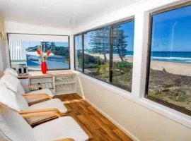 The Beach Holiday House