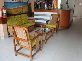 Hostal Sol de Iquitos，位于伊基托斯的旅馆