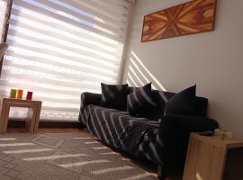 Acogedor Dpto en Llanquihue se admite TAR-CRED -TAR-DEB，位于延基韦的酒店