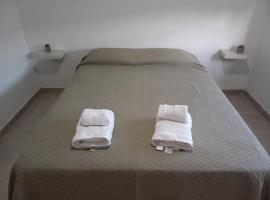 Departamentos TUNQUELEN，位于科罗拉多河的宠物友好酒店