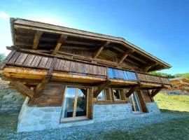 Chalet in Les Masses with garden