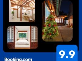 Exclusive House Hanok Stay 'Soo Hanok'，位于顺天市的别墅