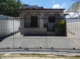 Casa de Praia em Pontas de Pedras，位于戈亚尼亚的酒店