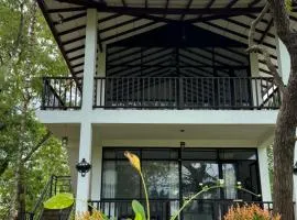 Go Yala Hostel