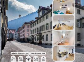 Zentral Altstadt Chur - Bahnhofsnah - Ferienwohnung - Bernina Express - Solution-Grischun，位于库尔的酒店