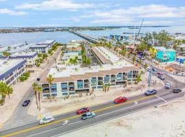 Bridgeport Condo 209