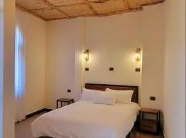 Roha Family Gust House