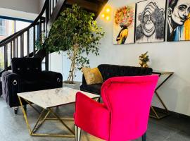 Kyriad Toulouse Sud - Roques，位于尔龙河畔若吉斯的酒店