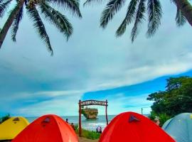 fardan Tenda camping madasari，位于庞岸达兰的豪华帐篷