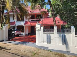 Shebin's Home Stay Thiruvalla，位于蒂鲁瓦尔拉的酒店