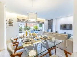 Tide Terrace Duplex by Portugal Active