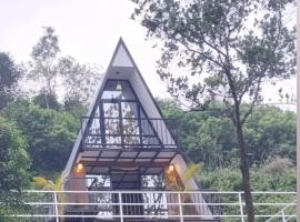 Silverr View Resort's，位于瓦加蒙的酒店